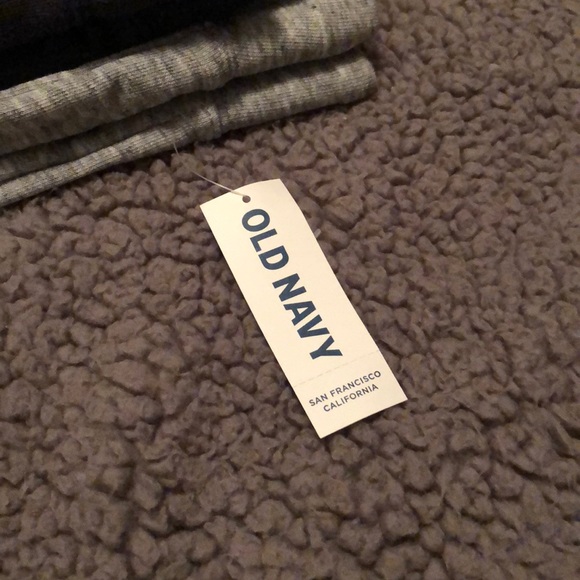 Two Pairs Old Navy Jogger sweatpants - Picture 7 of 7